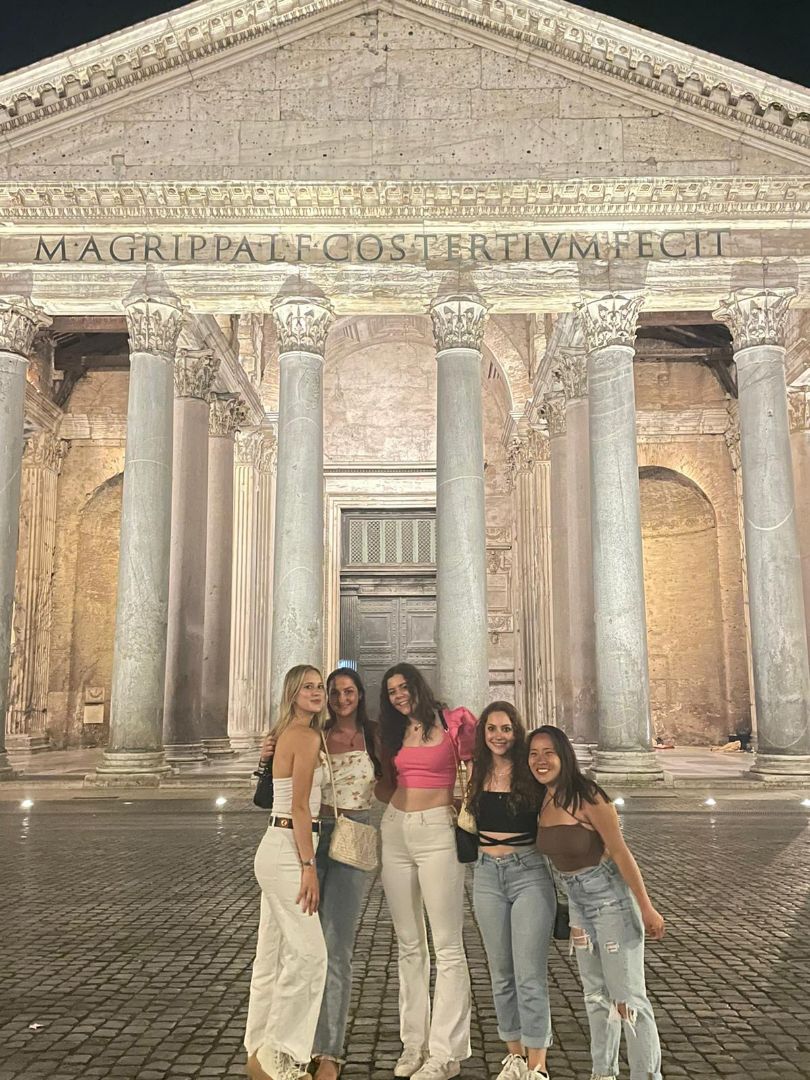 Group of student posing in front of Panthenon in Rome, Italy