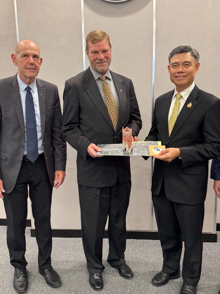 Vice Provost and Dean for International Studies and Programs Steve Hanson and Interim Provost Thomas Jeitschko meet with Chiang Mai University President Pongruk Sribanditmongkol.