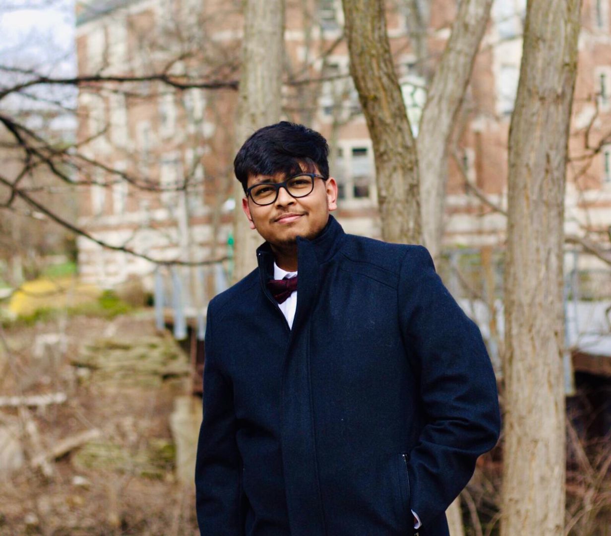 Headshot of Nikunj, outdoors