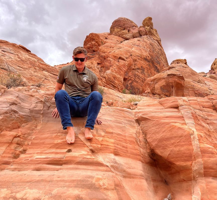Seyfried Hiking_Vally_of_fire1.jpg