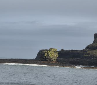 Photo of the cliffs at Giant's Causeway