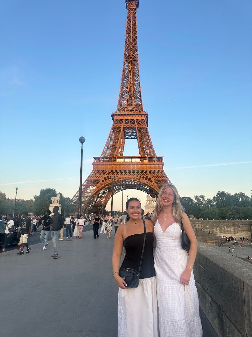 Ashlin and friend posing in front of the Eifel Tower in Paris