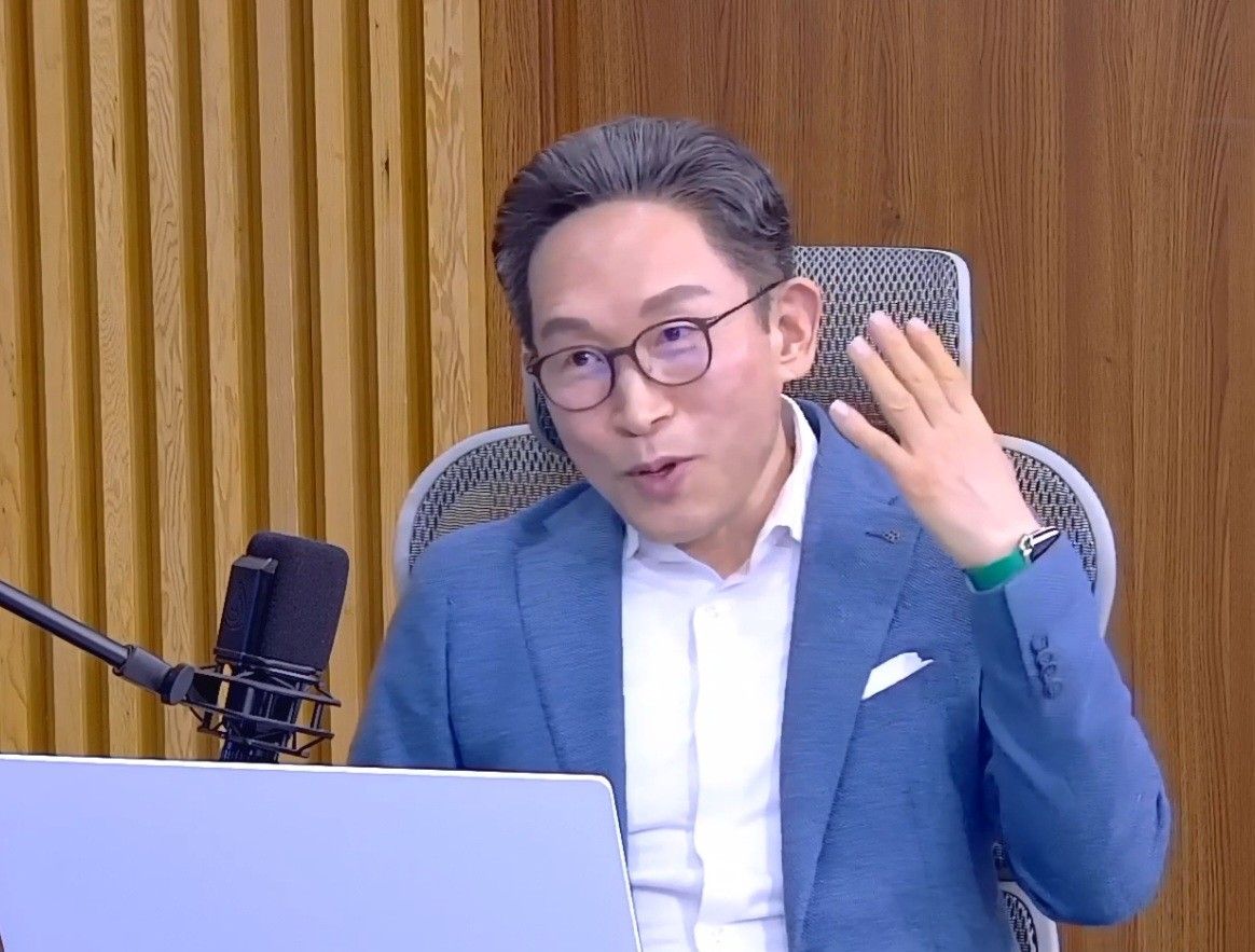 Speech Photo Kevin.jpg